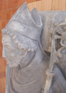 St Emmeram C7-8 effigy 1350 